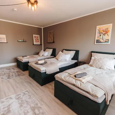 Habitania Homes - 140 Qm - 6-bett Design - Im Herzen Oldenburgs Oldenburg